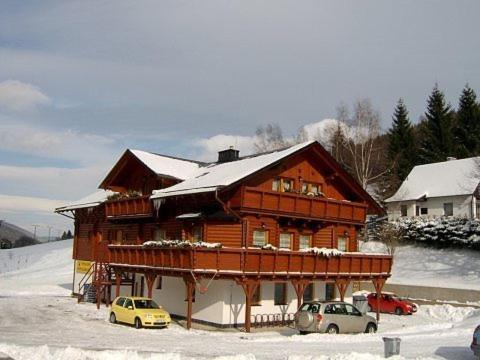 Pension Grizzly Ludvikov Exterior photo