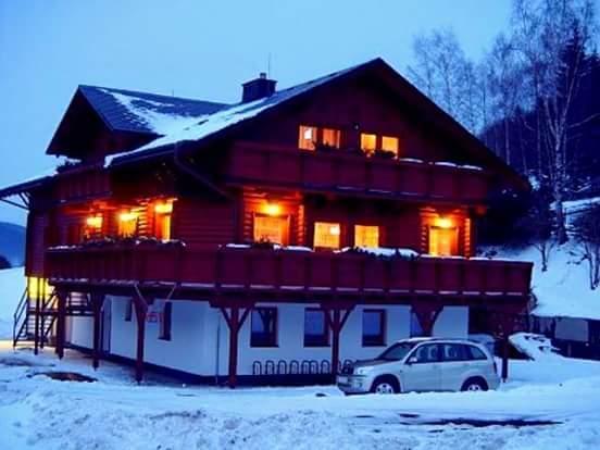 Pension Grizzly Ludvikov Exterior photo